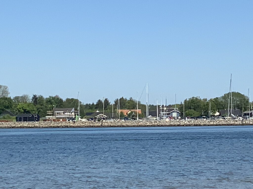 Udbyhøj Havn set fra Udbyhøj Syd