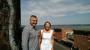Mogens og Kirstine tagget på toppen af Maltfabrikken i Ebeltoft